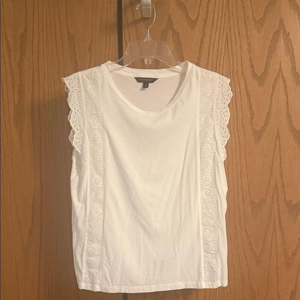 Banana Republic White Lace Trim Blouse